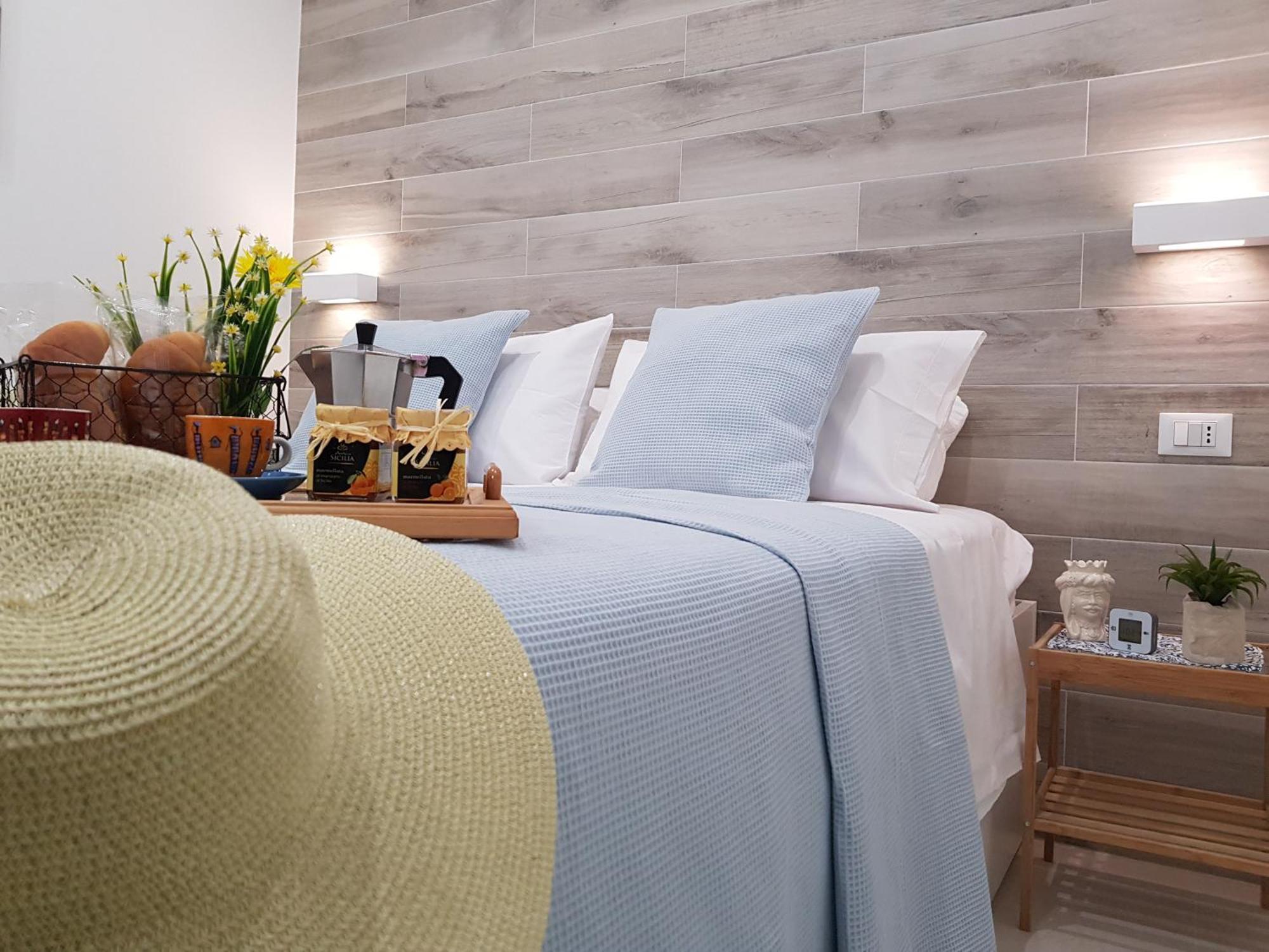 Martin Holiday Apartments Giardini Naxos Room photo